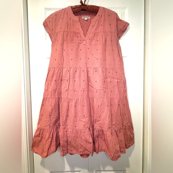 Roller Rabbit Acote Pamela 100%Cotton Short Sleeves Tiered Mini Dress size Small - Picture 1 of 11